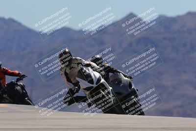 media/Mar-24-2025-Moto Forza (Mon) [[57ce5c5cff]]/2-Intermediate Group/Session 4 (Turn 9)/